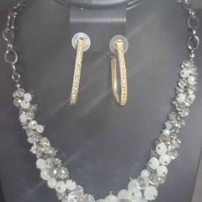 Charter Club Costume Jewelry Chunky Gold Tone Pearl Necklace Set With Earrings
