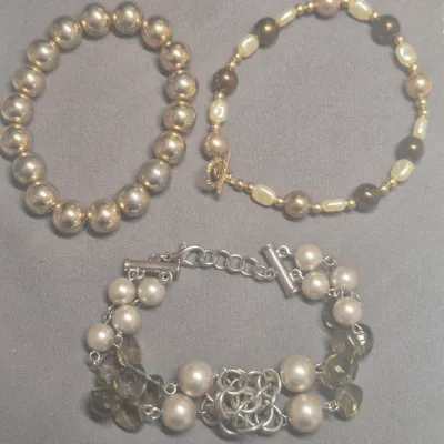 Lot gold tone 3 Necklaces & 3 Bracelets [ 6 PCs.]