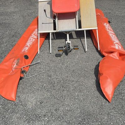 Pontoon Boat /Water Bike
