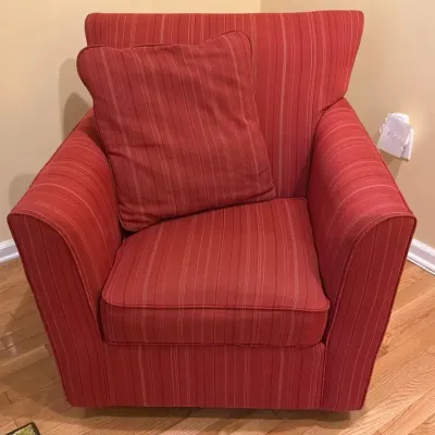 La-z-boy Swivel Chair 