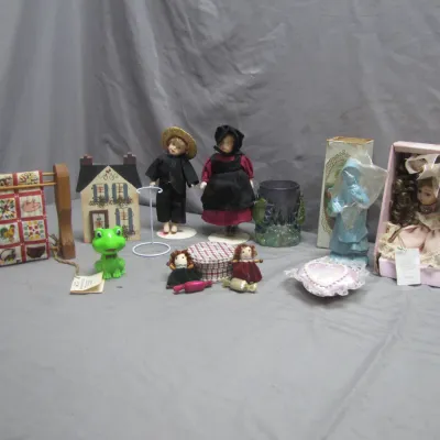 Sale Photo Thumbnail #374