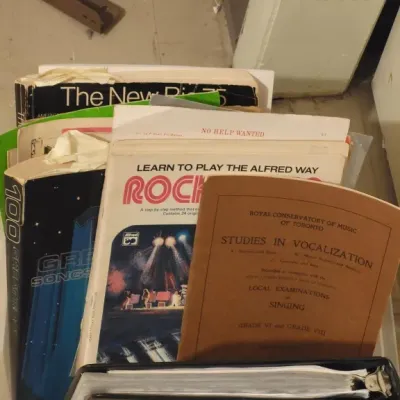 Estate sale photo