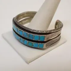 Sale Photo Thumbnail #33