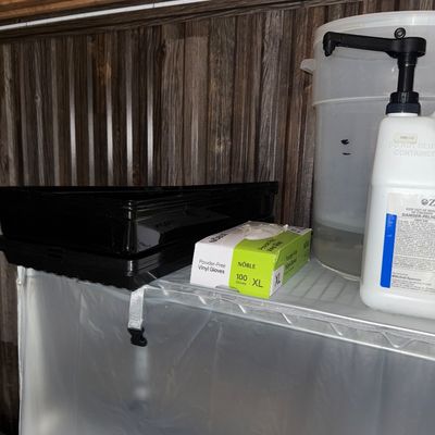 127 - Hydroponic Planting Setup