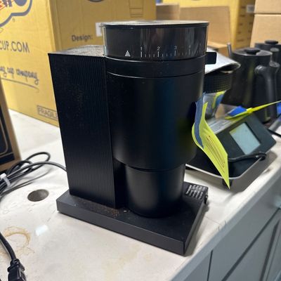 100 - Fellow Opus Conical Burr Espresso Grinder