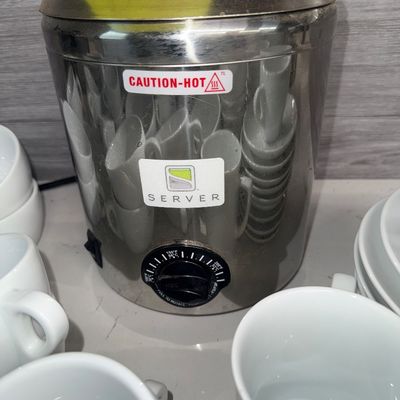 108 - Server Squeeze Bottle Warmer