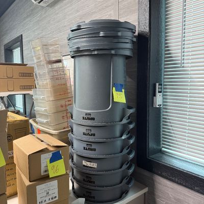 95 - Six 20 Gallon Containers