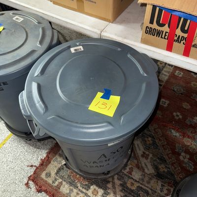 131 - 20 Gallon Container