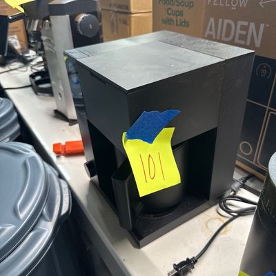 101 - Fellow Aiden Precision Coffee Maker