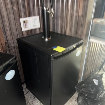 140 - Keg Cooler
