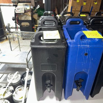 157 - 4.8 Gallon Polyethylene Beverage Dispenser
