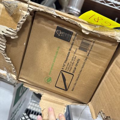 182 - Case of Compostable Wooden Knives