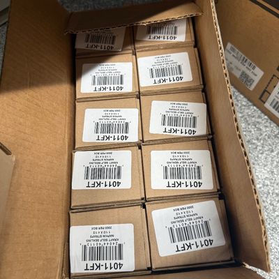 33 - Case of Napkin Straps