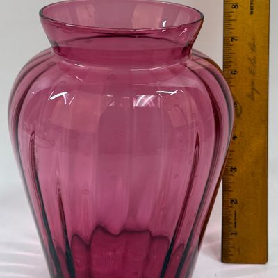 Vintage Pilgrim Glass Cranberry Glass Ribbed Vase
