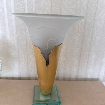 Sale Photo Thumbnail #67: Art Deco Style Frosted and Gilded Glass Vase