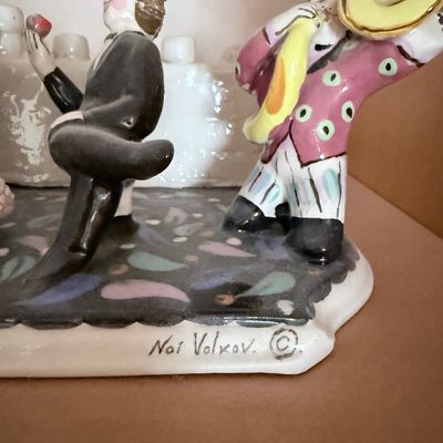 Sale Photo Thumbnail #101: Nai Volkov Ceramic Figurine Grouping - Fiddler on the Roof