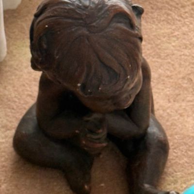 Sale Photo Thumbnail #73: Bronze Figurine of a Praying Child