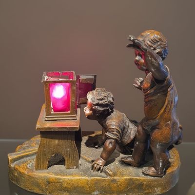 Antique Jugendstil Table Lamp by A. de Ranieri. Signed