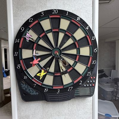 Sale Photo Thumbnail #174: Halex Match Play 2100 Electronic Dart Board
