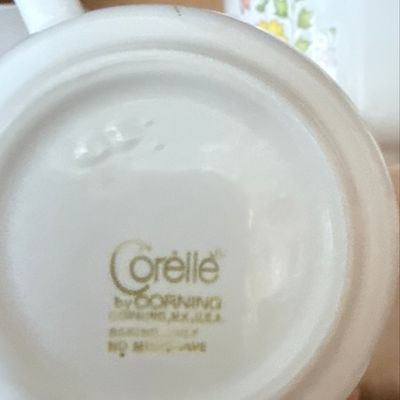 Sale Photo Thumbnail #219: Corelle by Corning Indian Summer Mug