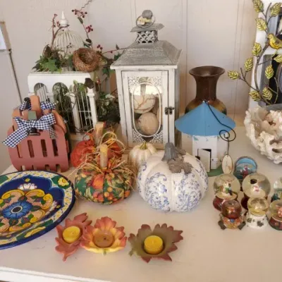 Sale Photo Thumbnail #137