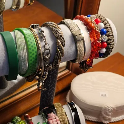 Sale Photo Thumbnail #533