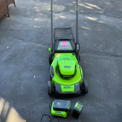 80V Battery Operated Lawnmower By Greenworks w Charger And 2 Batteries 