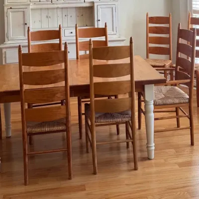 Pottery Barn Table w 10 Chairs 66x36x30 and Two 15”Extension Leafs