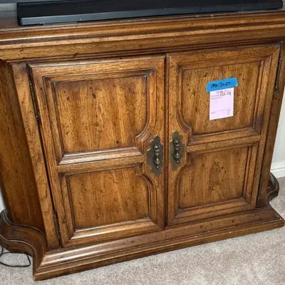 Wooden Two Door Cabinet With Brass Tone Hardware 39x13x27