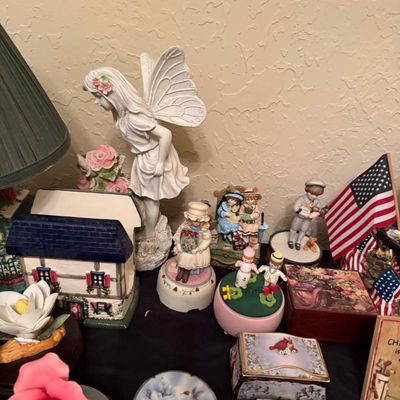 Sale Photo Thumbnail #132