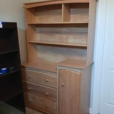 Dresser with Book Shelf 