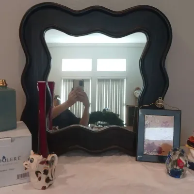 Mirror & Decor
