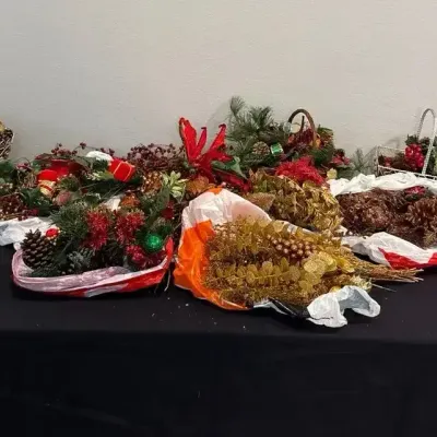 Holiday Floral 