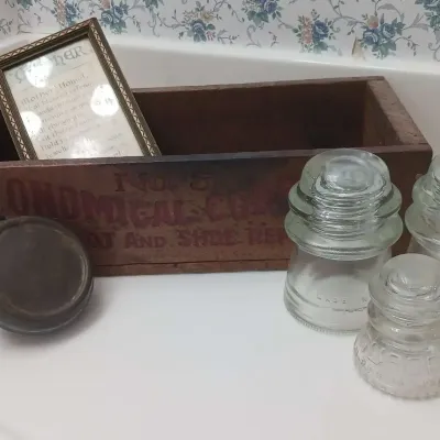 Antique Utility Insulators & Benjo Style Oiler