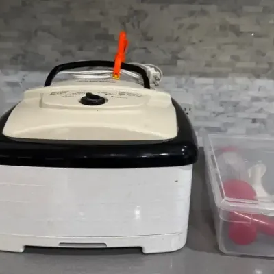 Dehydrater And Jerky Maker