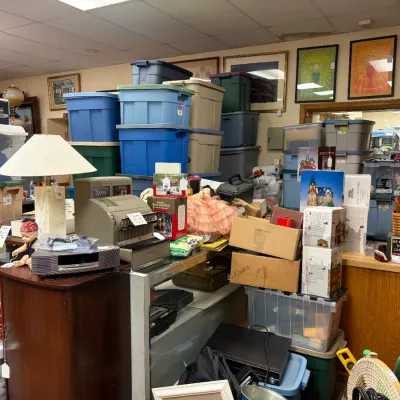 Estate sale photo