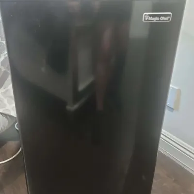Master Chef Mini Fridge