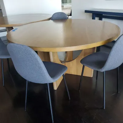 Round Wood Dining Table 