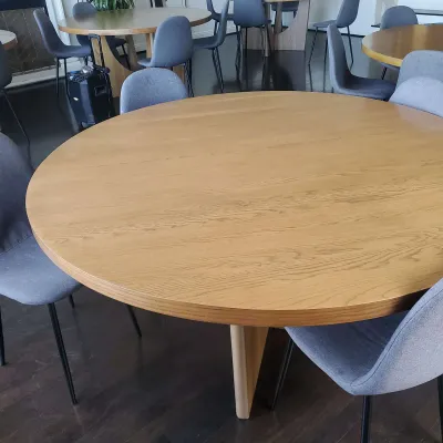 Round Wood Dining Table 