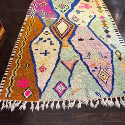 Moroccan Handwoven Wool Rug 9x6 Ft