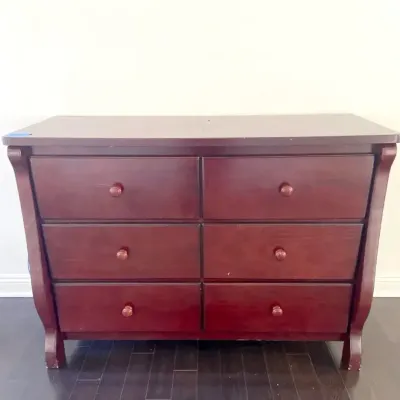 Cherry-Tone Wood 6-Drawer Chest of Drawers