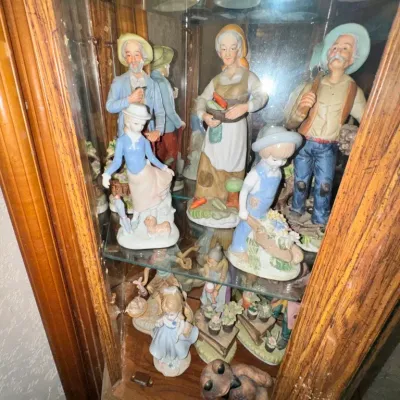 Sale Photo Thumbnail #590