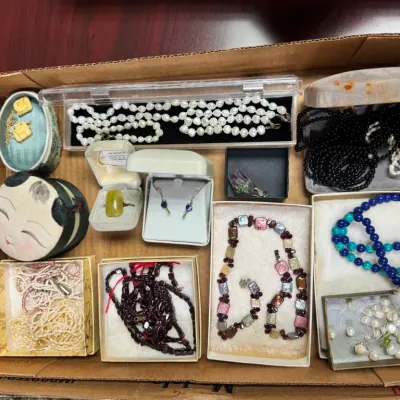 Sale Photo Thumbnail #361