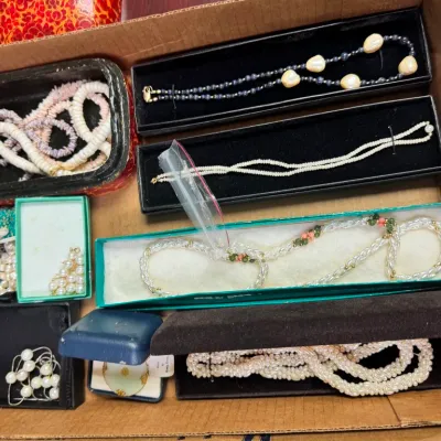 Sale Photo Thumbnail #369
