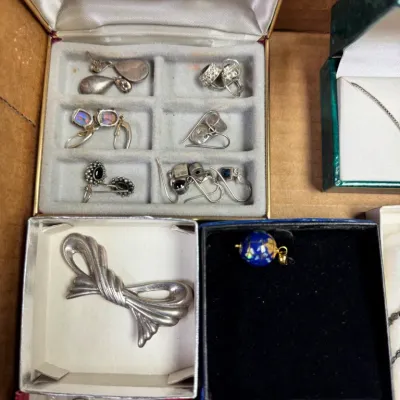 Sale Photo Thumbnail #388