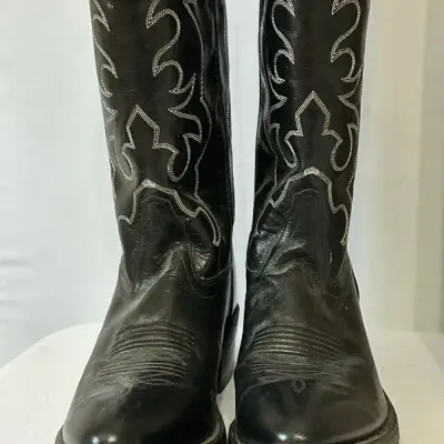 Men’s Black Leather Boots And Vintage Bracelet 