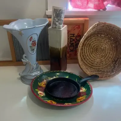 Kitchen/Decor Eye Catching Lot