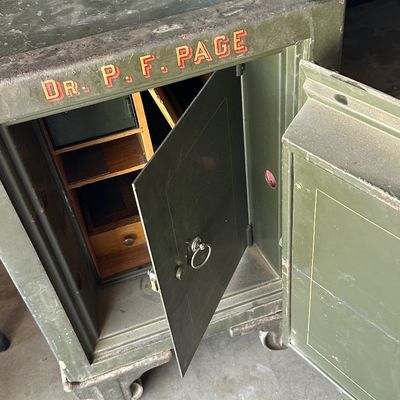 Sale Photo Thumbnail #191