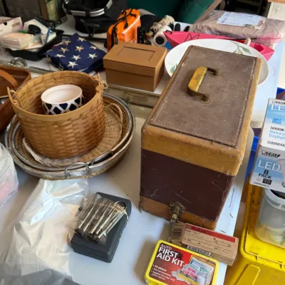 Sale Photo Thumbnail #153