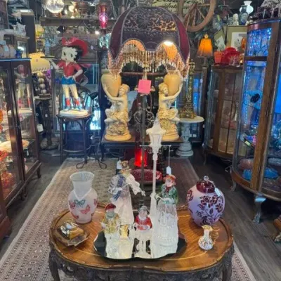 Sale Photo Thumbnail #33